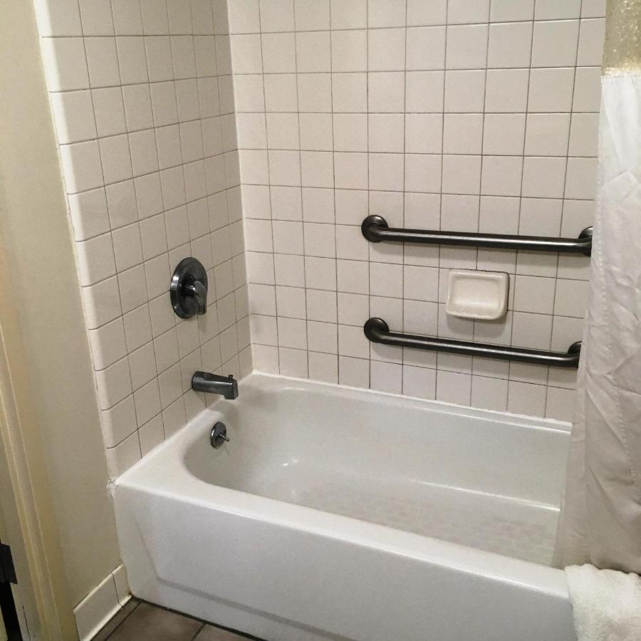 President Inn & Suites Gettysburg Bagian luar foto