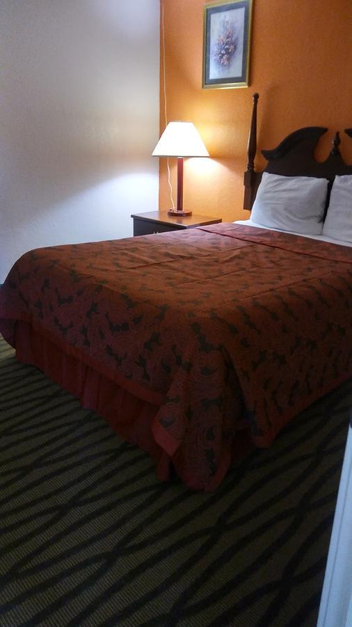 President Inn & Suites Gettysburg Bagian luar foto