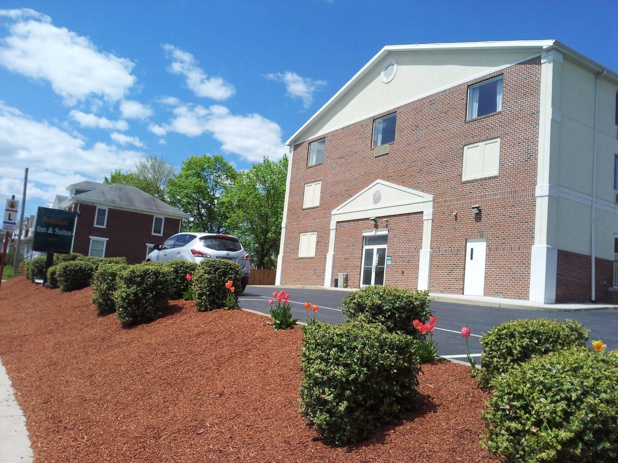 President Inn & Suites Gettysburg Bagian luar foto