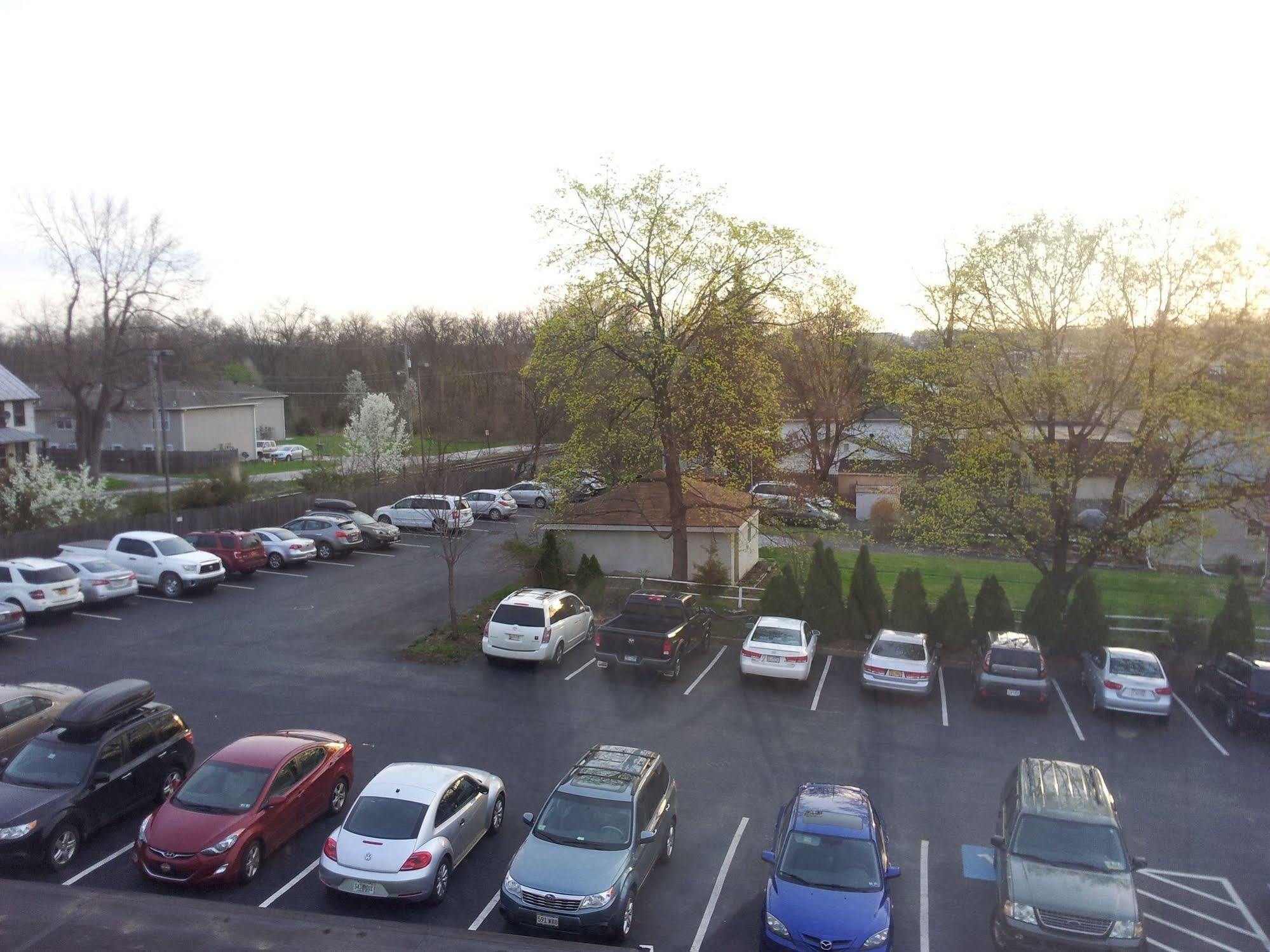 President Inn & Suites Gettysburg Bagian luar foto