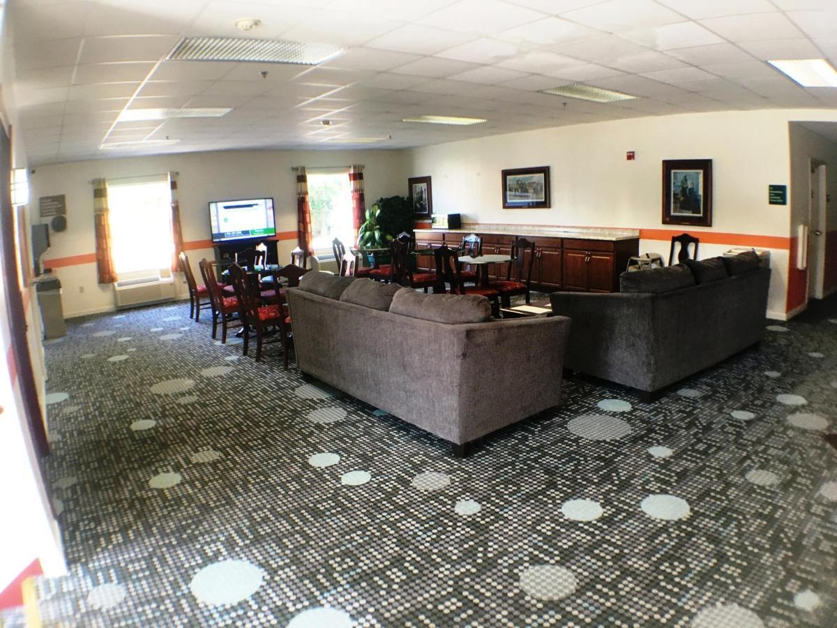 President Inn & Suites Gettysburg Bagian luar foto